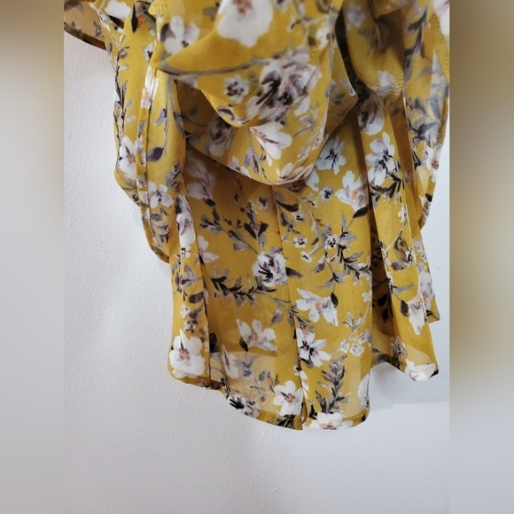 Show Me Your MuMu Triple Decker Romper Size Small - Picture 7 of 15